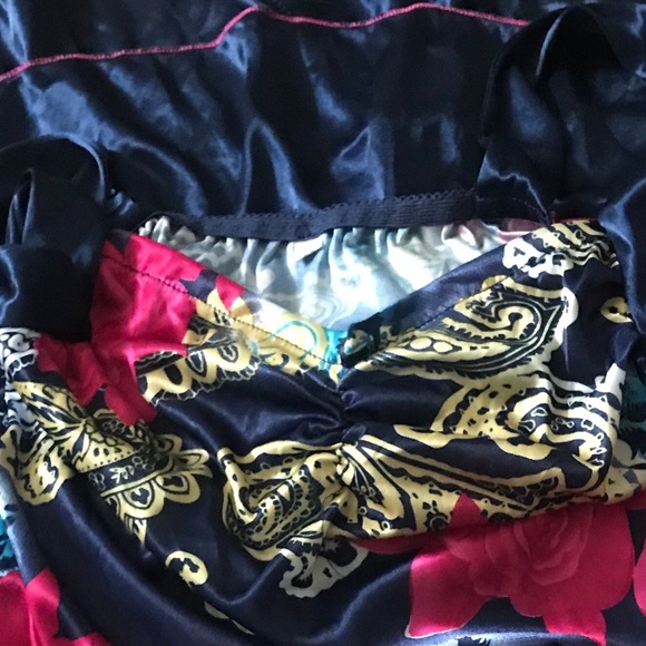 2 Piece Lingerie, short Dress w matching Panties - Picture 8 of 8